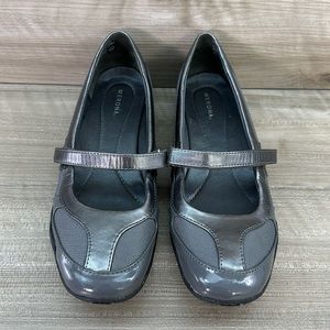 Merona Mellie Grey MaryJane Velcro Strap Flats Women’s 9.5